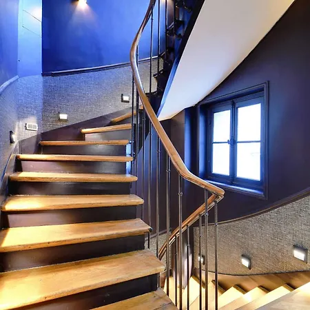 Apartament Lovely Parisian Near The Eiffel Tower Paryż