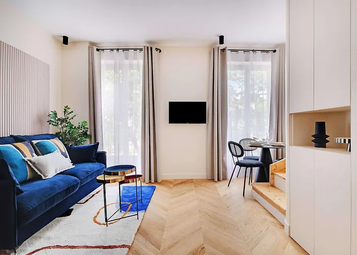 Lovely Parisian Near The Eiffel Tower Διαμέρισμα *