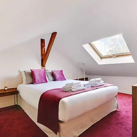 Apartman Lovely Parisian Near The Eiffel Tower
